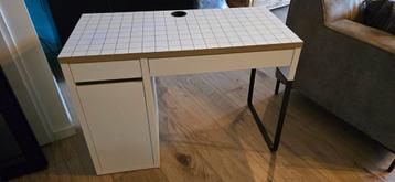 Ikea Bureau MICKE zgan beschikbaar voor biedingen