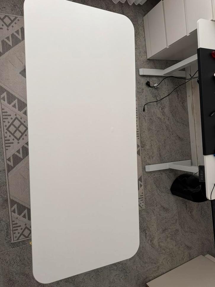 IKEA BEKANT wit bureau – solide 160-80 cm, Huis en Inrichting, Bureaus, Gebruikt, Ophalen
