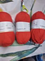 3 bollen wol, oranje, Hobby en Vrije tijd, Breien en Haken, Ophalen of Verzenden, Nieuw, Breien of Haken, Wol of Garen