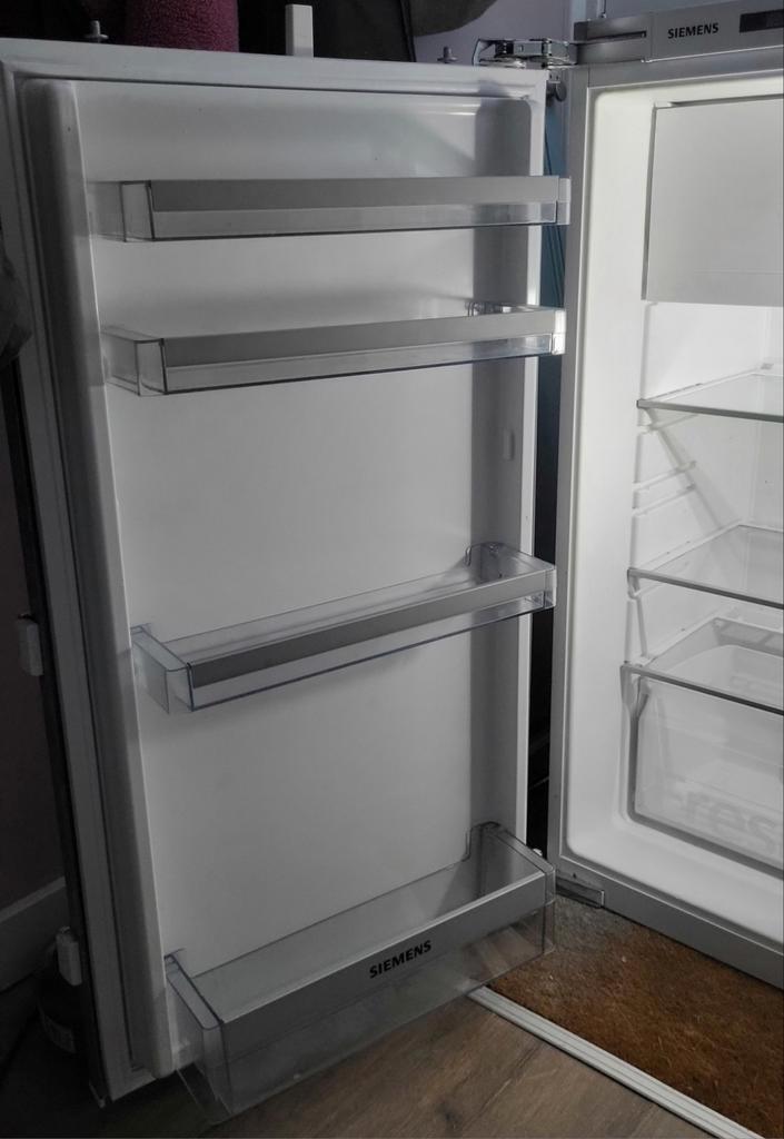 Siemens (inbouw)koelkast met vriesvak-160 liter- goede staat, Witgoed en Apparatuur, Koelkasten en IJskasten, Zo goed als nieuw