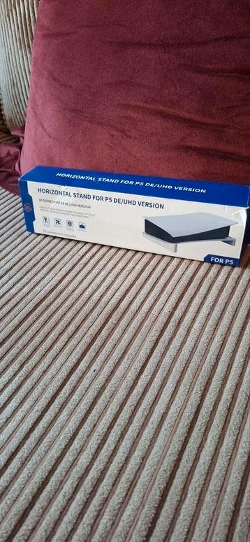 Consulehouder voor playstation 5 beschikbaar voor biedingen