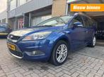 Ford FOCUS 1.8 Titanium Flexi Fuel NAVI CLIMA PDC 2DE EIG NA, Auto's, Ford, Parkeersensor, 125 pk, Gebruikt, 4 cilinders