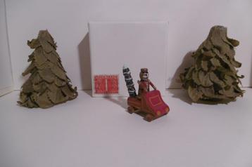 Oud houten notenkraker auto kerstboom poppenhuis speelgoed beschikbaar voor biedingen