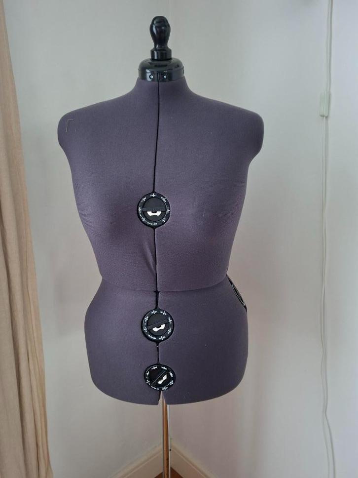 Verstelbare paspop maten 48-54, Hobby en Vrije tijd, Naaien en Fournituren, Zo goed als nieuw, Paspop, Ophalen of Verzenden