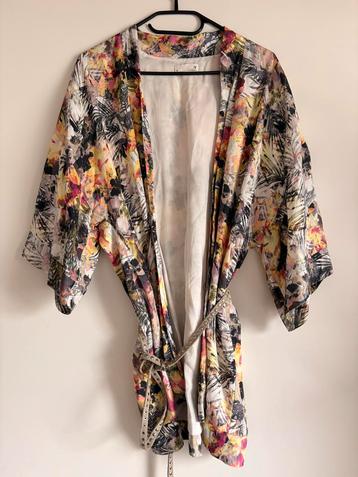 Supertrash Kimono met Print beschikbaar voor biedingen