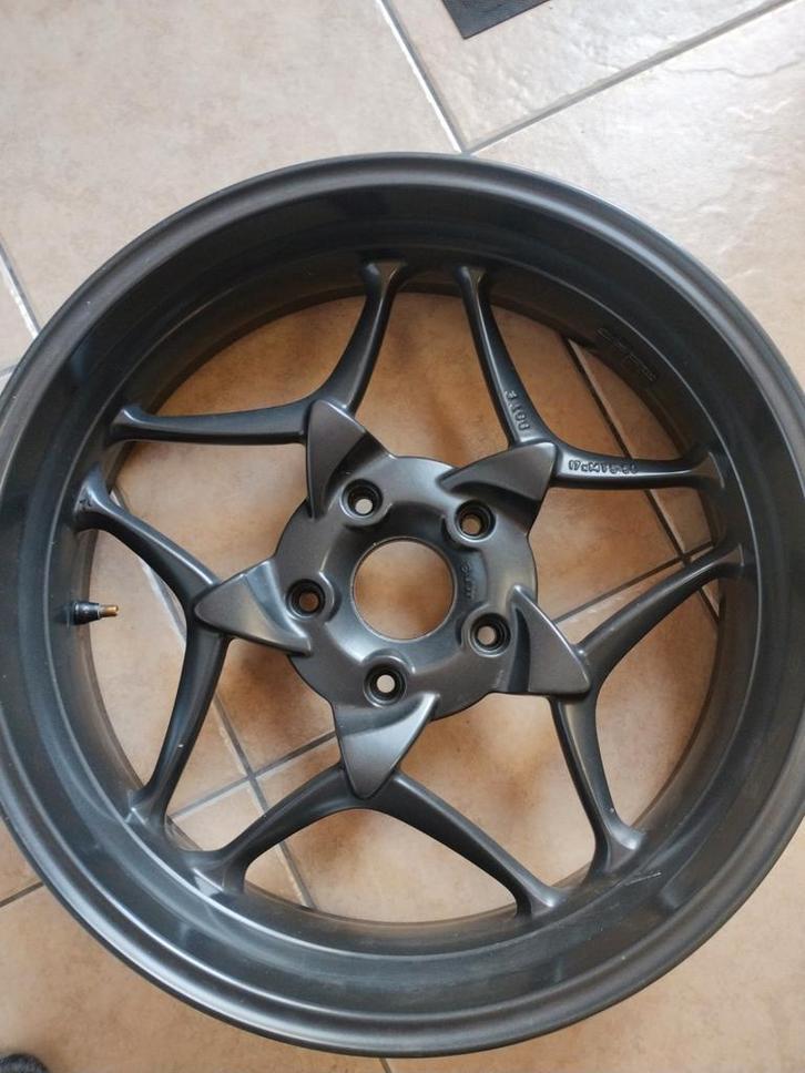 Achterwiel BMW K1200 / K1300 in nieuwstaat, Motoren, Onderdelen | BMW, Gebruikt, Ophalen