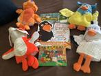Fabeltjes krant pakket. 4 handpoppen, boek, ansichtkaart., Ophalen of Verzenden, Zo goed als nieuw