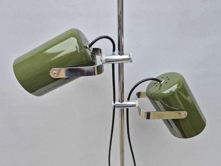 Vintage vloerlamp - Anvia met 2 spots - Jaren 70, Huis en Inrichting, Lampen | Vloerlampen, Zo goed als nieuw, 100 tot 150 cm