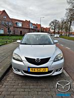 Nieuw APK, Mazda 3 1.6 Hatchback 2006 Grijs, Auto's, Mazda, Voorwielaandrijving, 1160 kg, 4 cilinders, 1200 kg