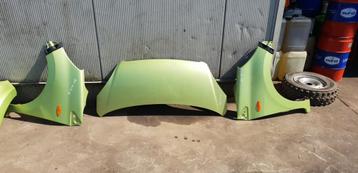 DAIHATSU CUORE MOTORKAP +VOORSCHERMEN BJ 2008 beschikbaar voor biedingen