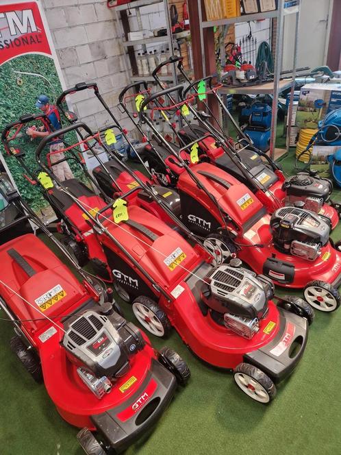 Div grasmaaiers benzine of accu in de aanbieding, Tuin en Terras, Grasmaaiers, Nieuw, Cirkelmaaier, Ophalen of Verzenden