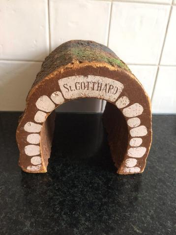 Tunnel modelspoor totale hoogte 15 cm beschikbaar voor biedingen