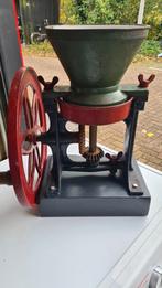 Antieke Graanmolen of verfmolen zijn er 2 liefst in 1 koop, Ophalen of Verzenden