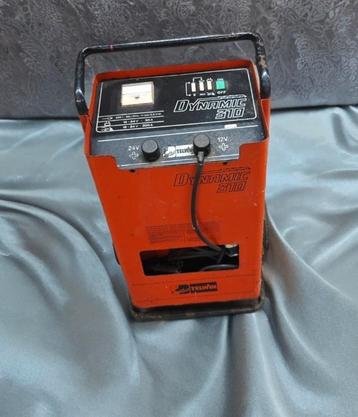 Telwin snelstart / acculader 12 - 24 volt

 beschikbaar voor biedingen