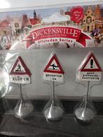 Dickensville elfsteden serie waarschuwingsborden kerstdorp, Ophalen of Verzenden, Zo goed als nieuw