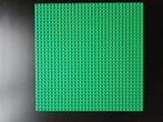 LEGO groene grondplaat 32 x 32, Kinderen en Baby's, Speelgoed | Duplo en Lego, Ophalen of Verzenden, Zo goed als nieuw, Losse stenen