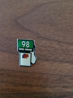 490 Pin Total Super Premier 98 Speldje, Verzamelen, Speldjes, Pins en Buttons, Ophalen of Verzenden, Zo goed als nieuw, Merk, Speldje of Pin