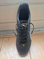 Puma (indoor) voetbalschoen maat 41, Ophalen of Verzenden, Zo goed als nieuw, Zwart