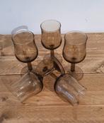 LUMINARC Glas Op Voet Set van 5 Wijnglazen '70s Rookglas, Ophalen of Verzenden, Zo goed als nieuw