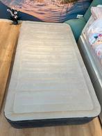 Intex Comfort Plush Luchtbed met ingebouwde pomp, Ophalen of Verzenden, Zo goed als nieuw