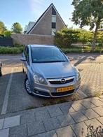 Opel Zafira 1.8 2008 Grijs, Auto's, 74 €/maand, 4 cilinders, Origineel Nederlands, 1200 kg