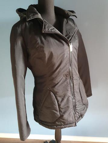 Leuke zwarte Froccella winterjas, maat M beschikbaar voor biedingen