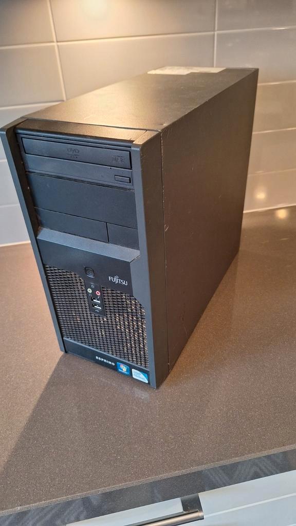 2x windows pc, 1 werkend en 1 ongetest, Computers en Software, Computerbehuizingen, Zo goed als nieuw, Ophalen of Verzenden