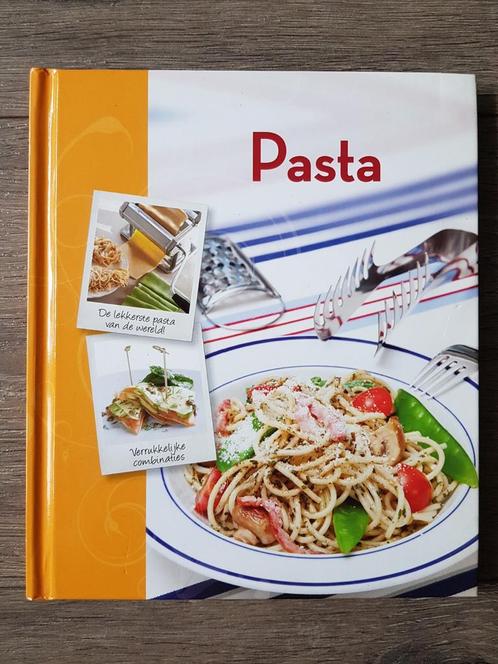 Boek : Pasta, Boeken, Kookboeken, Zo goed als nieuw, Italië, Ophalen of Verzenden