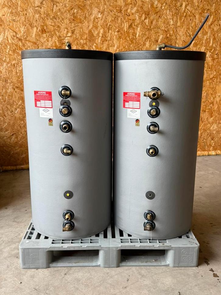Cv OEG 200 liter solarboiler 200 Liter 2 buizenwisselaars, Doe-het-zelf en Verbouw, Geisers en Boilers, Zo goed als nieuw, Boiler