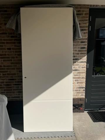 1xLuxe opdek binnendeur met lijnverdeling Svedex Nova design beschikbaar voor biedingen