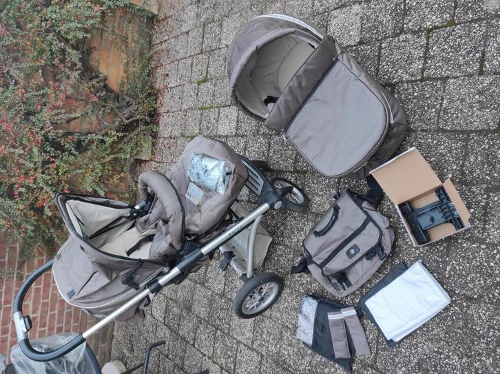 Complete Mutsy Active kinderwagen, Kinderen en Baby's, Kinderwagens en Combinaties, Zo goed als nieuw, Mutsy, Ophalen