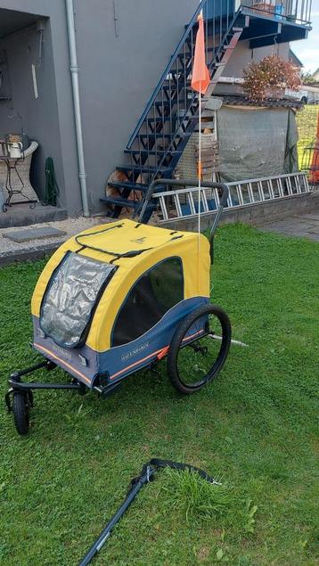 Hondenkar Fietskar beschikbaar voor biedingen