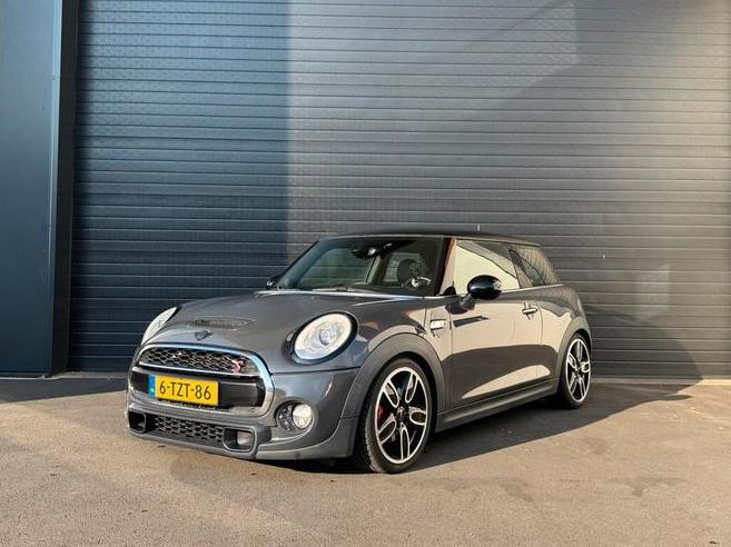 MINI 2.0 Cooper S 3-deurs / stoelverwarming / harman kardon, Auto's, Mini, Cooper S, Benzine, C, Hatchback, Automaat, Origineel Nederlands