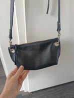 Nieuw zwart leer crossbody telefoontasje, Sieraden, Tassen en Uiterlijk, Tassen | Damestassen, Nieuw, Ophalen of Verzenden, Schoudertasje