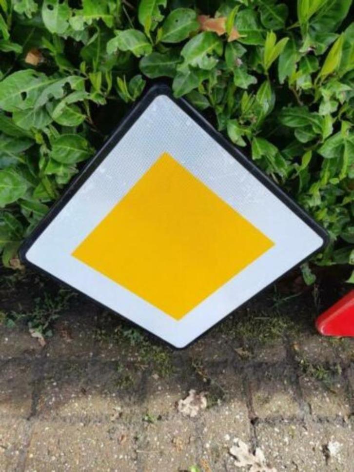 Veel verschillende verkeersborden, Verzamelen, Overige Verzamelen, Ophalen of Verzenden
