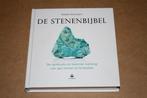De Stenenbijbel - Spirituele en helende werking van 390 sten, Boeken, Ophalen of Verzenden, Zo goed als nieuw, Overige onderwerpen