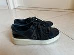 Liu jo suede sneakers zwart met strass maat 38, Liu Jo, Zwart, Ophalen of Verzenden, Sneakers of Gympen