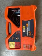 Nuair Super Boxy Luchtcompressor, Doe-het-zelf en Verbouw, Compressors, Gebruikt, 6 tot 10 bar, Ophalen of Verzenden, Minder dan 200 liter/min