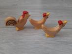 Kleine houten dieren: 2 kippen en een haan (Ostheimer?), Kinderen en Baby's, Speelgoed | Houten speelgoed, Ophalen, Gebruikt, Overige typen