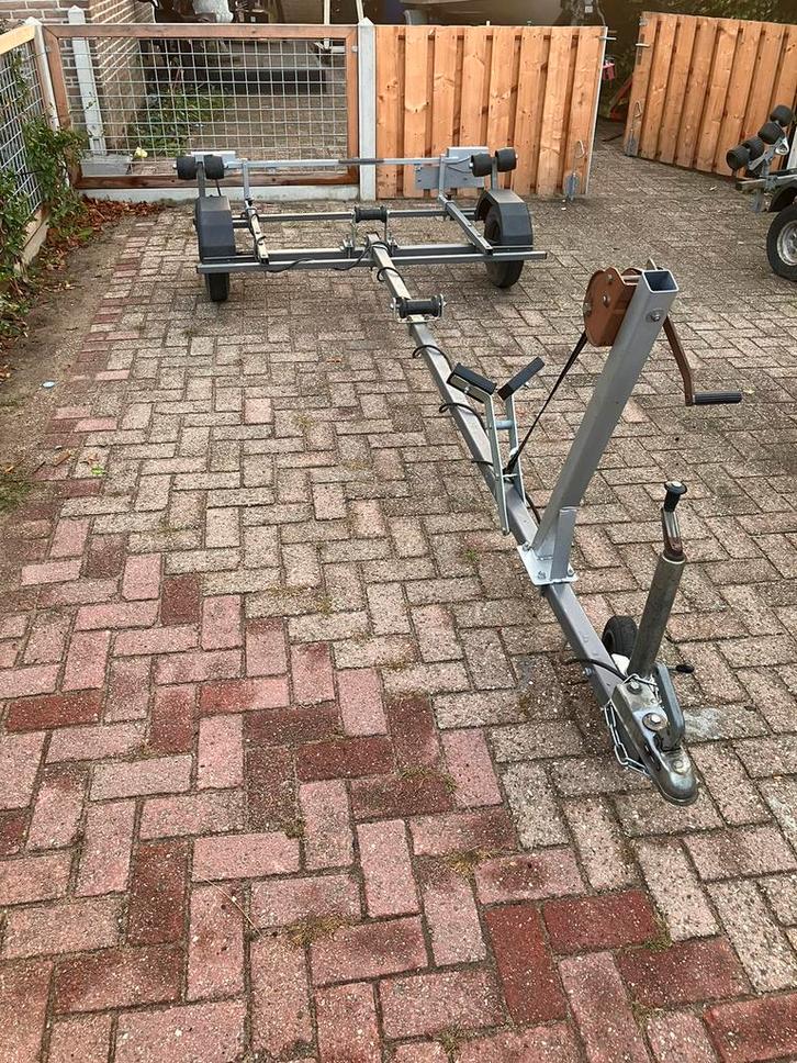 Te koop boottrailer., Watersport en Boten, Boottrailers, Gebruikt, Overige typen, Minder dan 1500 kg, Minder dan 6 meter, Verstelbare verlichting