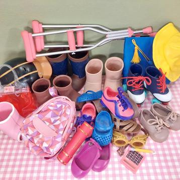 Our Generation dolls pop accessoires schoenen kleding lot  beschikbaar voor biedingen