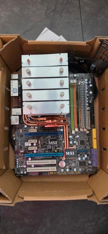 MSI P45 Platinum Moederbord + CPU + Koeler + 4GB DDR2 beschikbaar voor biedingen