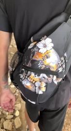 Unisex skull flower shoulder bag from Nyx Fashion Ibz, Sieraden, Tassen en Uiterlijk, Tassen | Damestassen, Ophalen of Verzenden