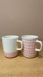 Marimekko mok pink, Huis en Inrichting, Keuken | Servies, Ophalen of Verzenden, Zo goed als nieuw, Overige stijlen, Kop(pen) en/of Schotel(s)
