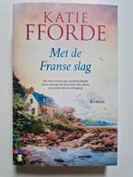 Katie Fforde - Met de Franse slag paperback antiek brocante, Ophalen of Verzenden, Zo goed als nieuw