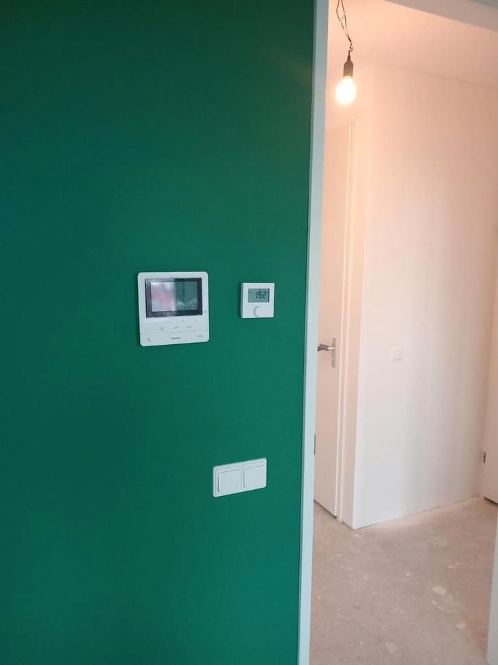 Renovlies, behanger, schilder, renovlies nieuwbouw, Diensten en Vakmensen, Schilders en Behangers, Behangen, Binnenschilderwerk