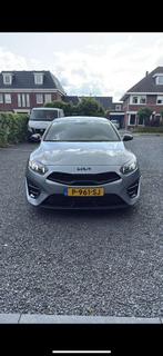Kia (Pro) Cee d 1.5 T-gdi 160pk 2022 Grijs, Auto's, 65 €/maand, 1325 kg, 4 cilinders, Alcantara