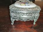 Vintage verzilverde sieraden doos, barokstijl , 12x9x8cm, Ophalen of Verzenden, Overige materialen, Overige typen