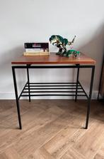 Vintage Teak/IJzer ‘Pastoe’ tafeltje, Gebruikt, 50 tot 100 cm, Pastoe/Jaren '60, Teakhout