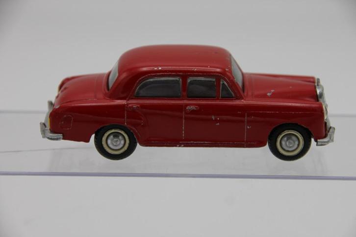Tekno Denmark Mercedes 180 # 723, Hobby en Vrije tijd, Modelauto's | 1:43, Gebruikt, Auto, Overige merken, Ophalen of Verzenden